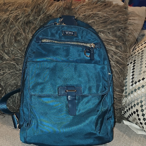 Tumi Teal Sling Bag with Front Pocket and Strap - Picture 4 of 5